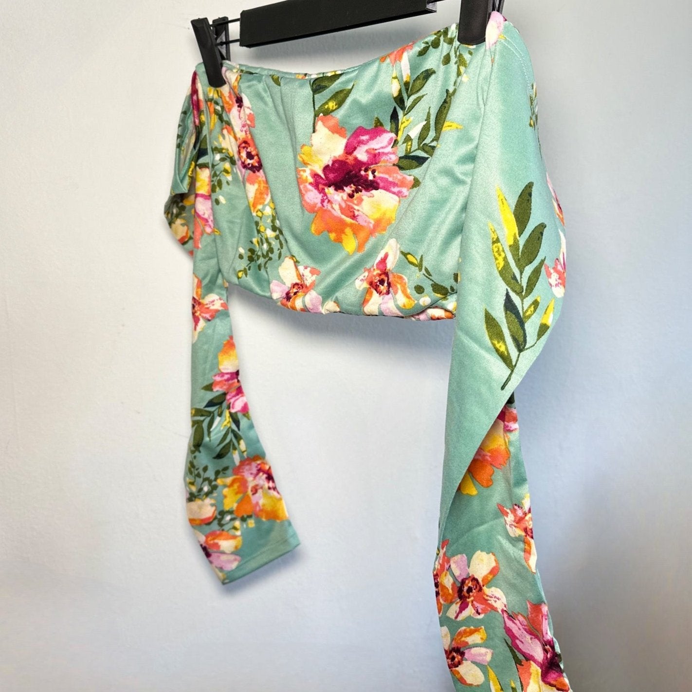 Top Eli Flower Long with removable Ribbon