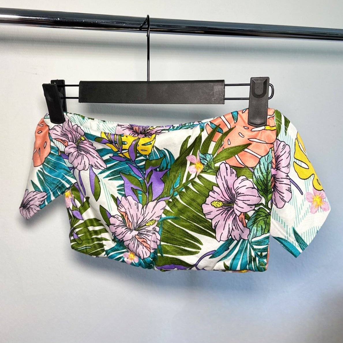 Top Eli Tropical Short