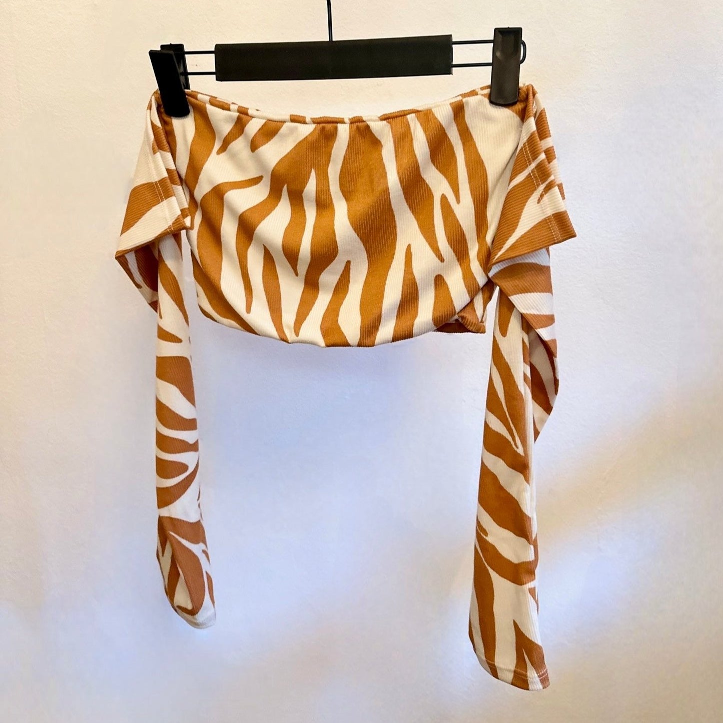 Top Eli Zebra Long with removable Ribbon