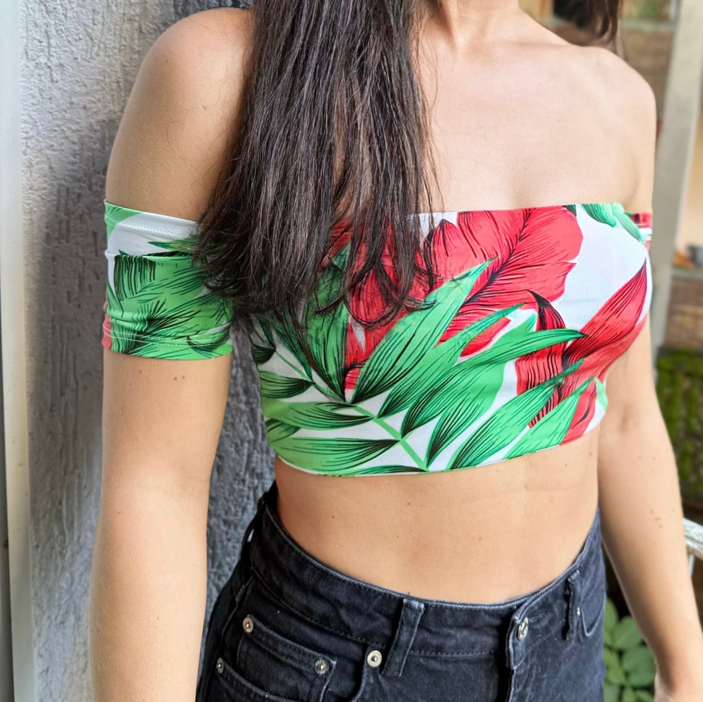 Top Eli Tropical Short