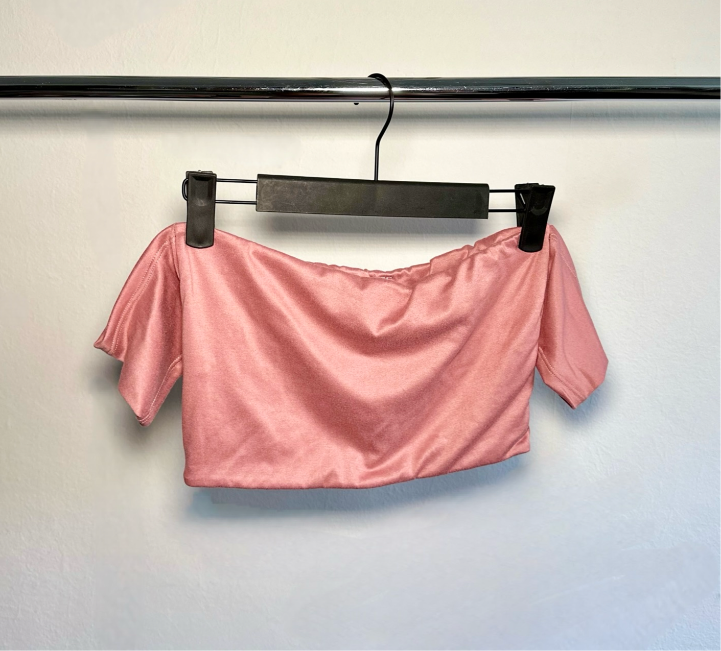 Top Eli One-Color Short with removable Ribbon