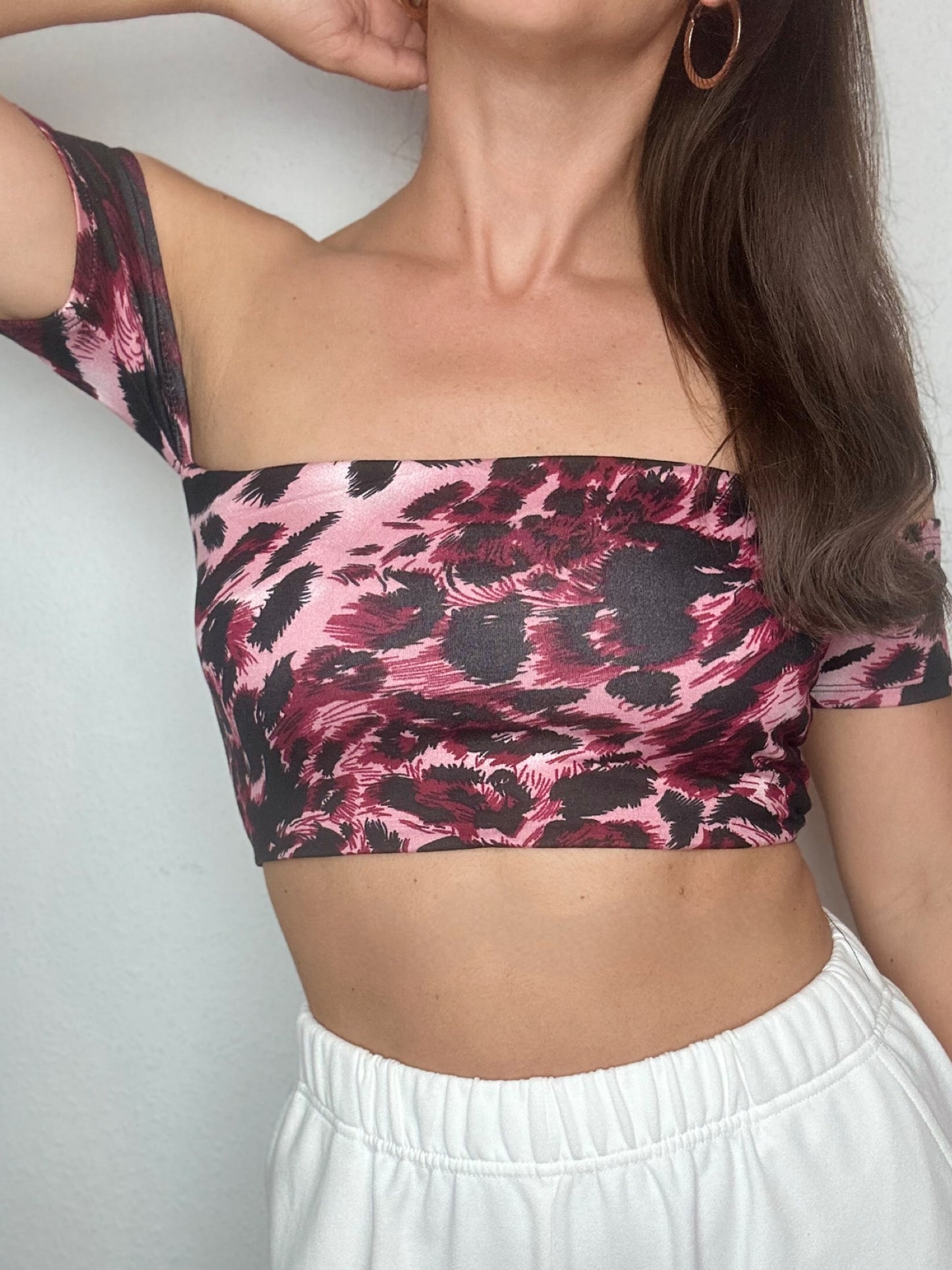 Top Eli Tiger Short with removable Ribbon