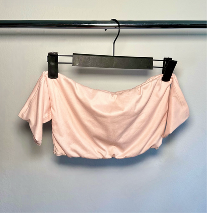Top Eli One-Color Short with removable Ribbon