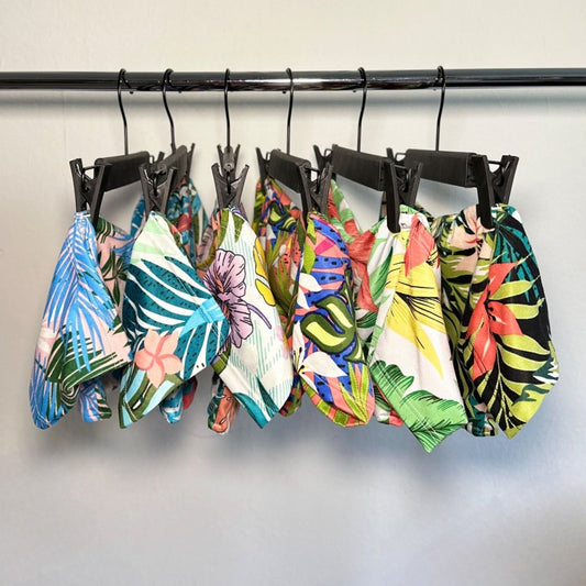 Top Eli Tropical Short