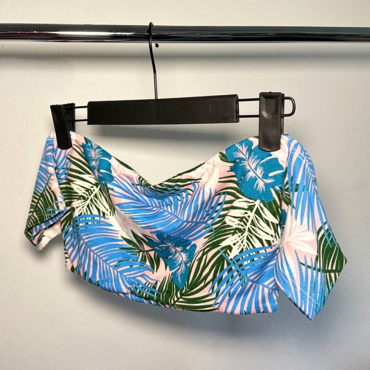 Top Eli Tropical Short