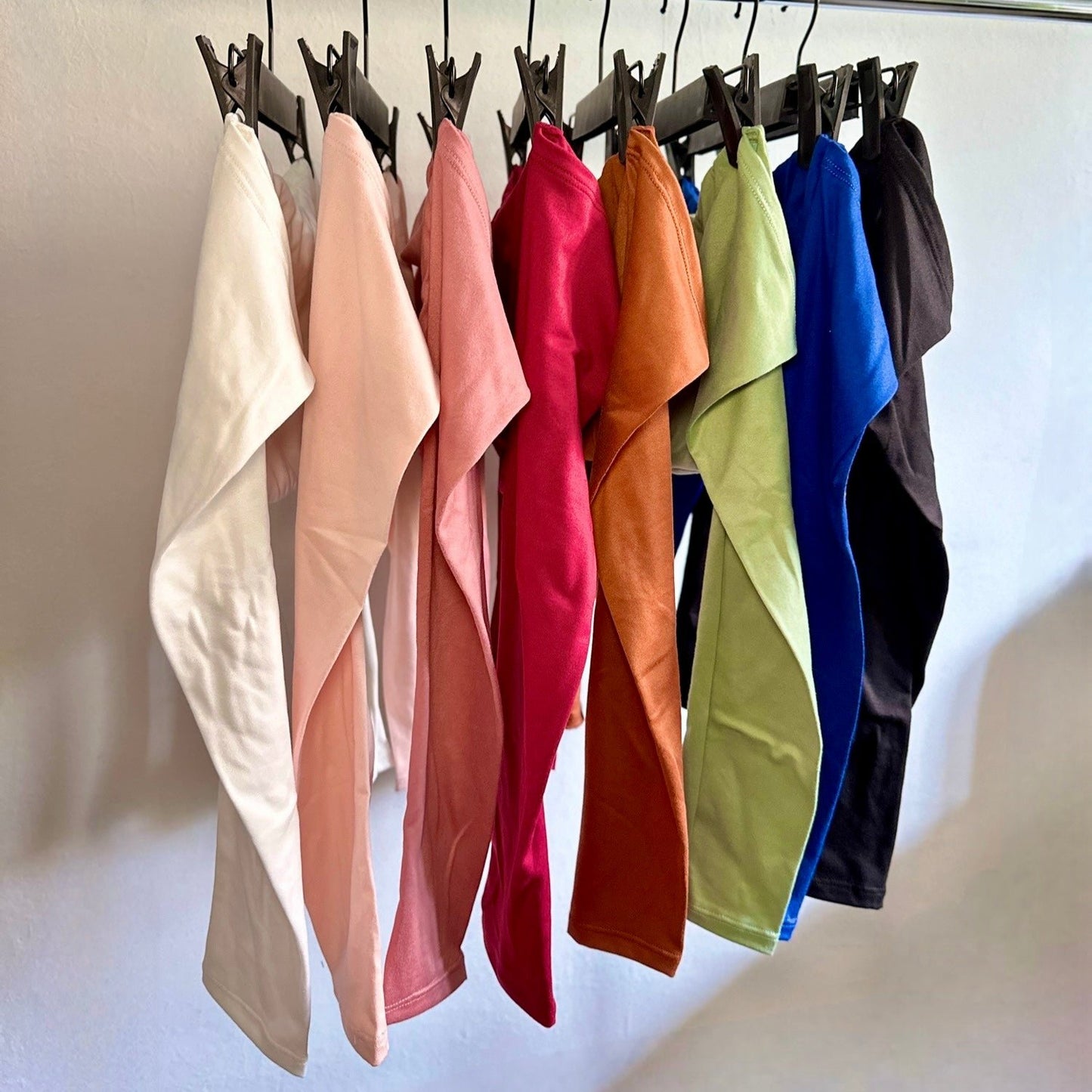 Top Eli One-Color Long with removable Ribbon