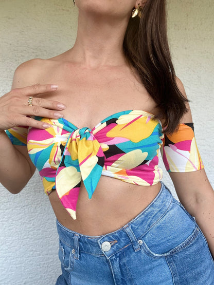 Top Retro Eli Flower Short with removable Ribbon