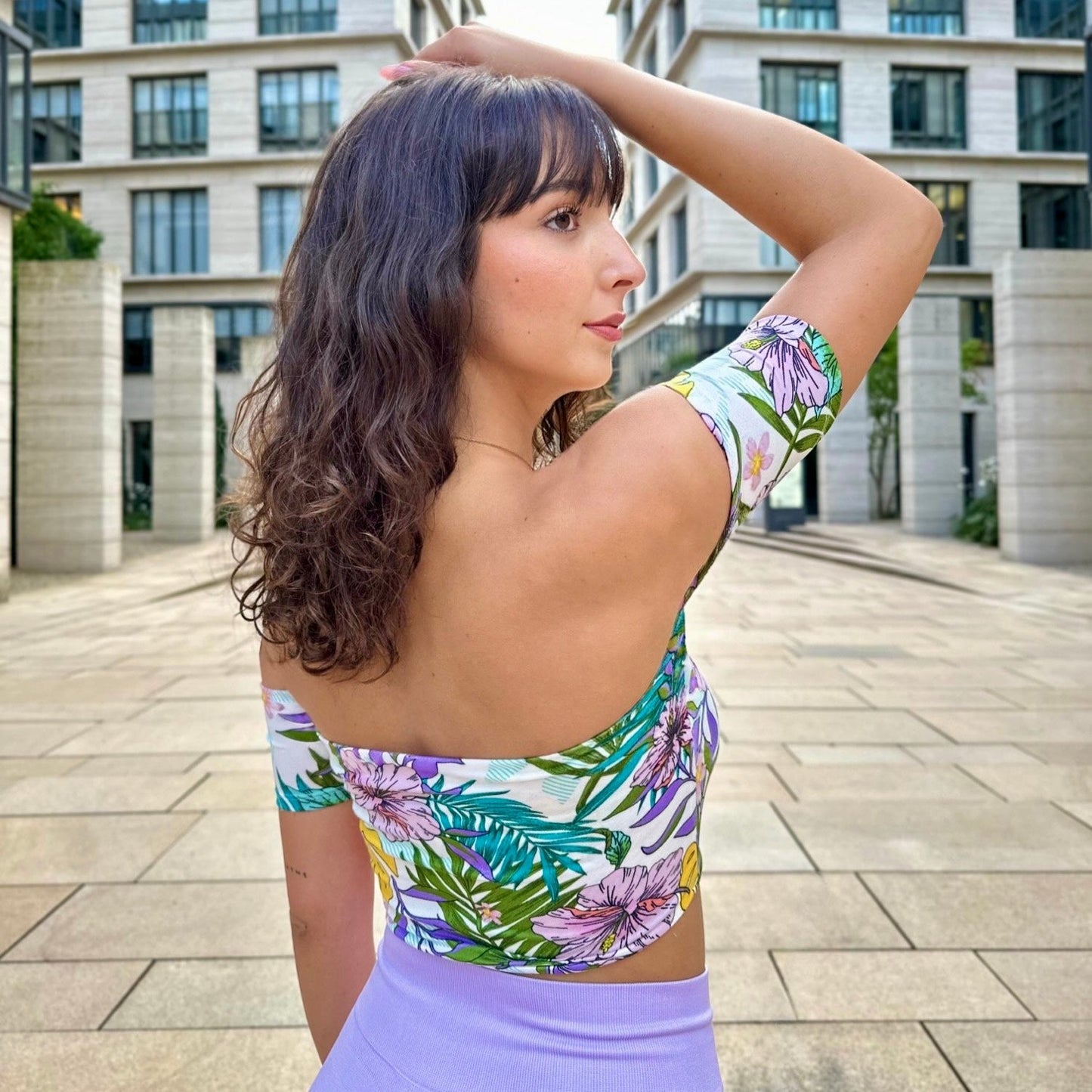 Top Eli Tropical Short