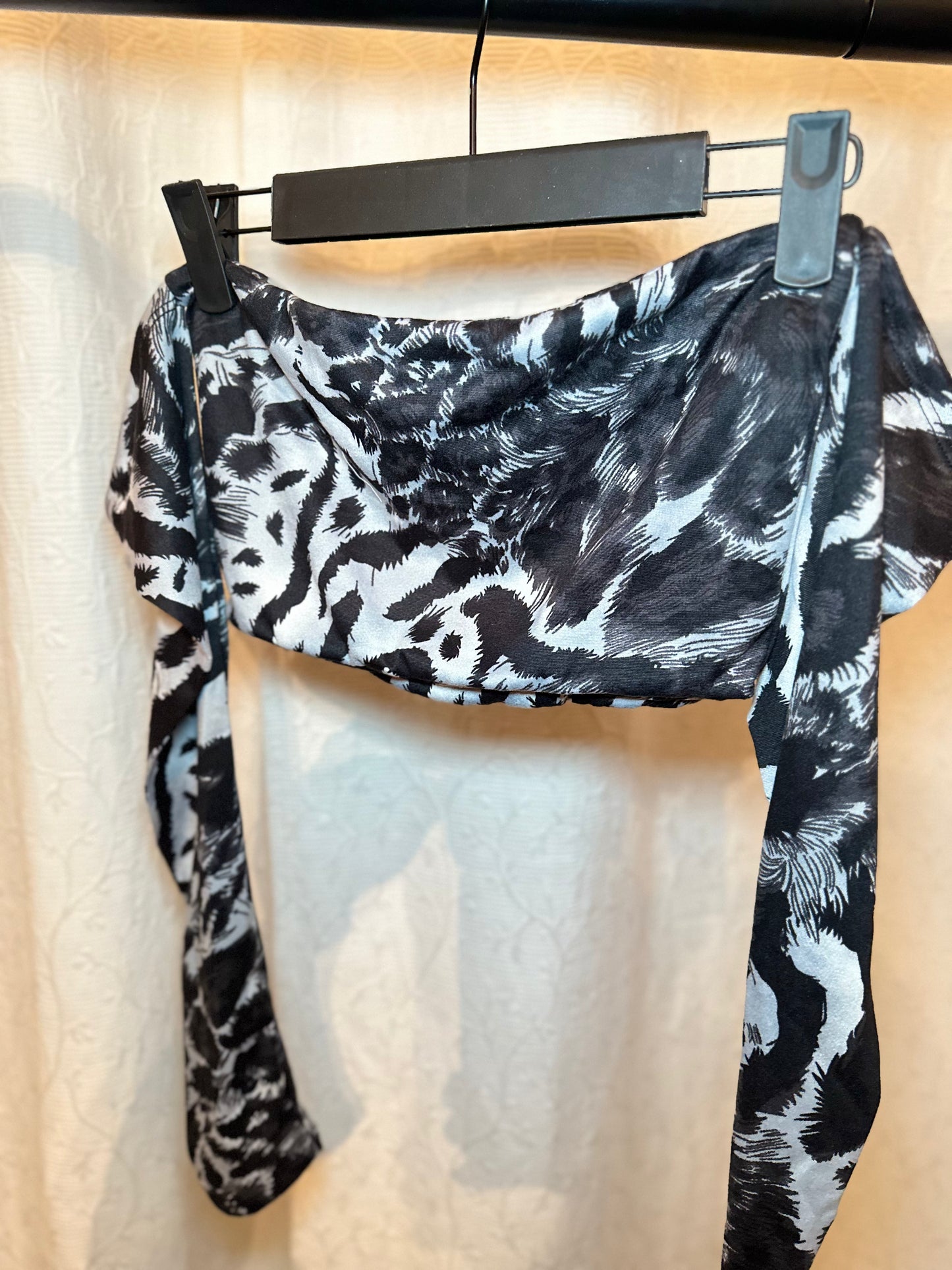 Top Eli Tiger Long with removable Ribbon