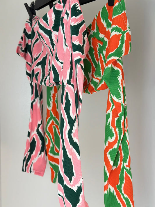 Top Eli Rib Zebra Long with removable Ribbon