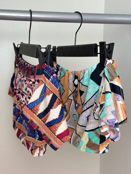 Top Eli Aztec Short with removable Ribbon