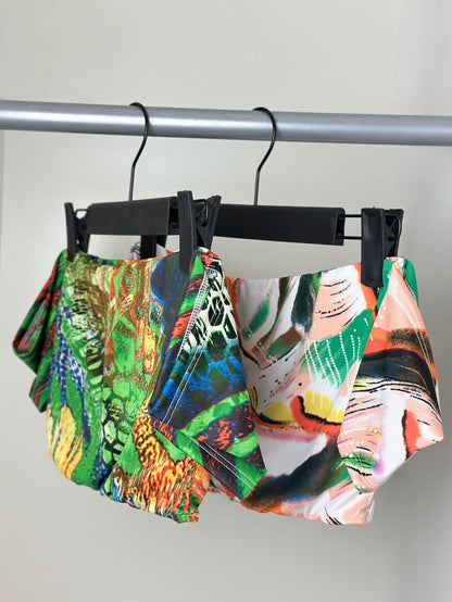 Top Eli Crazy Jungle Short with removable Ribbon
